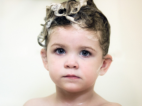 To ‘poo or not to ‘poo? That Is The Question — No Shampoo Movement on the Rise in America