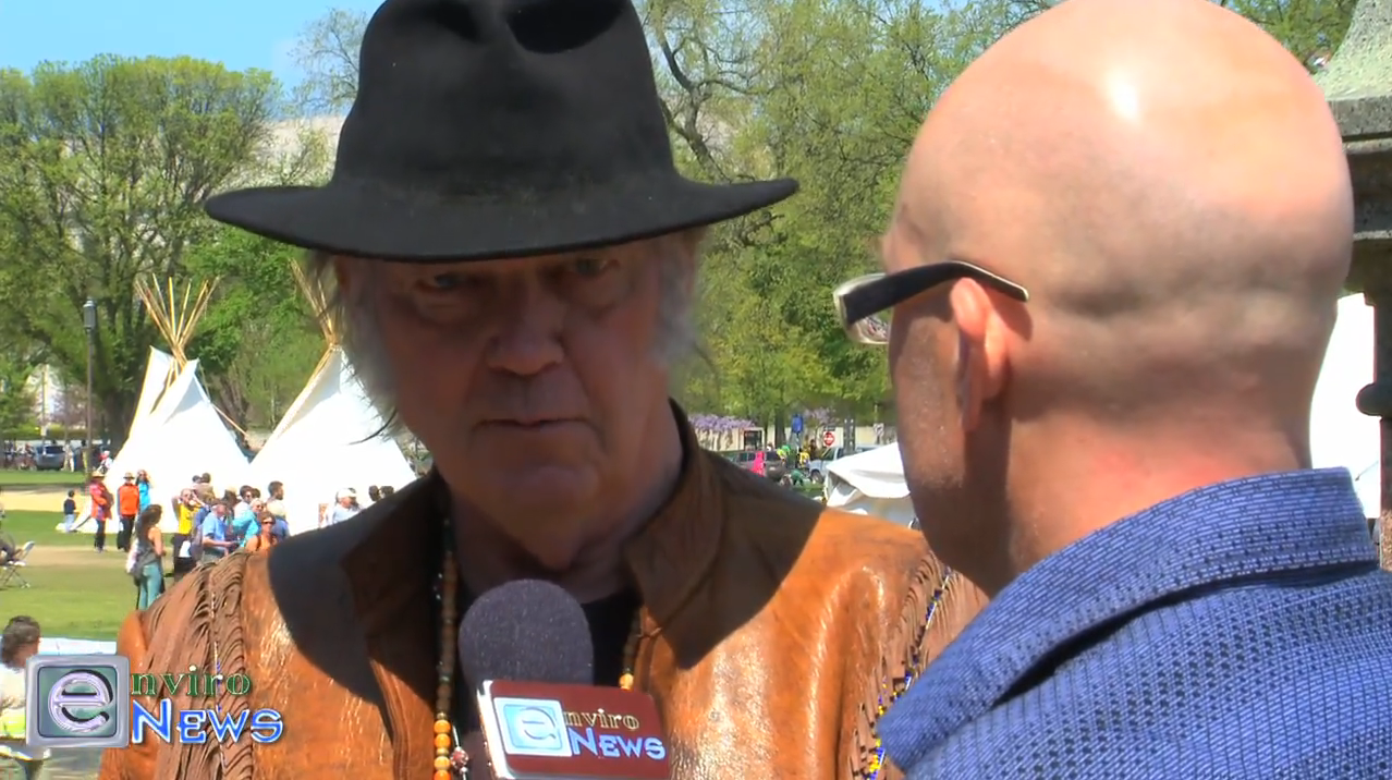 Watch Neil Young’s New 10 Min Monsanto Documentary ‘Seeding Fear’ on EnviroNews